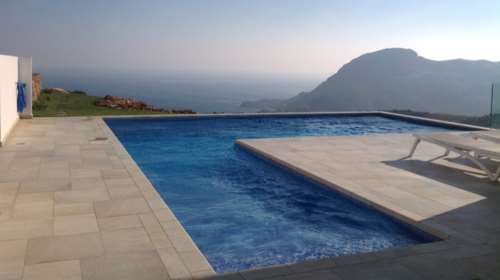 Ο Βρετανός πρέσβης αποθεώνει την Ελλάδα και &quot;κλαίει&quot; για το τέλος διακοπών