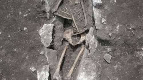 Βρέθηκε σκελετός στο βωμό Δία. Γίνονταν ανθρωποθυσίες στην Αρχαία Ελλάδα;