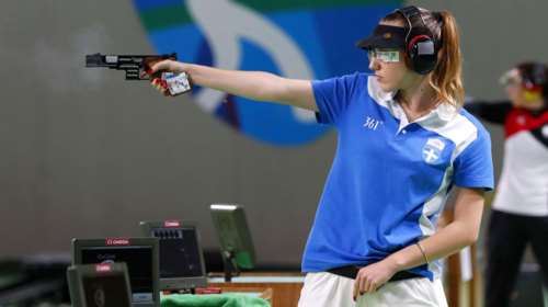 Αξιωματικό στις Ένοπλες Δυνάμεις θέλει να κάνει την Κορακάκη ο Καμμένος