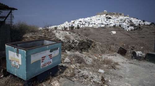 Οδοιπορικό στην  Αστυπάλαια: Χρώματα και αντιθέσεις