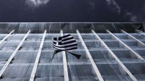 Πλεόνασμα στον προϋπολογισμό, αλλά υστέρηση στα έσοδα