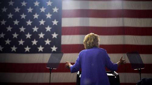 Στο Κογκρέσο τα email από το FBI που μπορεί να «κάψουν» την Χίλαρι