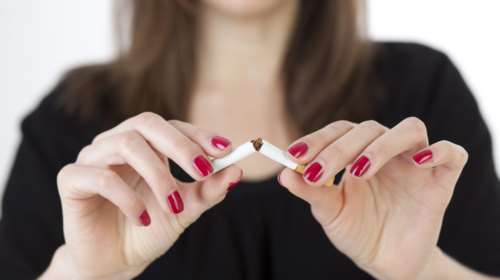 Και όμως: Μειώνεται το ποσοστό των καπνιστών στην Ελλάδα