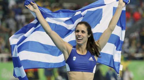 Στεφανίδη: Δεν ξέρω τι είναι η Αυγή, ποιό άρθρο της;