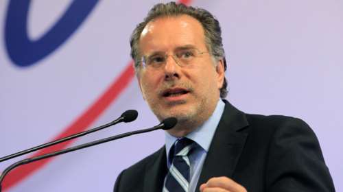 ΝΔ: Δεν θα πάρουμε πίσω τις άδειες, θα δώσουμε και άλλες