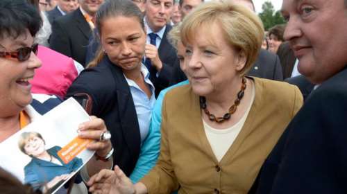 Μέρκελ για προσφυγικό: Κάναμε λάθη