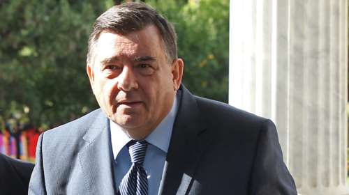 Και όμως ο Καρατζαφέρης είχε προβλέψει ακριβώς το 40% της Νέας Δημοκρατίας- Δεν τον πίστευε ούτε η παρουσιάστρια του καναλιού του