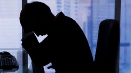 Σοκ στην Κρήτη: 15χρονος κρεμάστηκε με σεντόνι