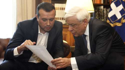 Παππάς σε Παυλόπουλο για τις τηλεοπτικές άδειες: Ήταν διαδικασία πρότυπο