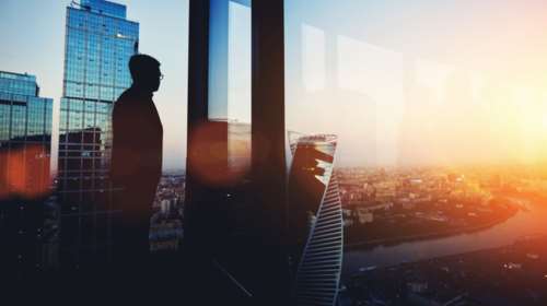 Suddeutsche Zeitung: Ποιος κυβερνά τον κόσμο; Κοινοβούλια ή πολυθενικές;