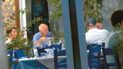 Ο Γ.Παπανδρέου η νέα σύντροφος και τα παιδιά τους