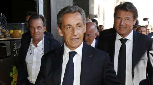 Monde:Θύμα αμερικανικής κατασκοπείας ο Σαρκοζί