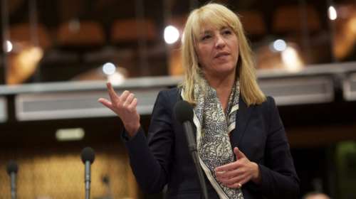 Πολιτικό μανιφέστο Δούρου με "καρφιά" για Μαξίμου: Ζητά μια "Νέα Αριστερά"