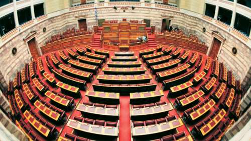 Ερώτηση 52« γαλάζιων»  βουλευτών για Καλογρίτσα