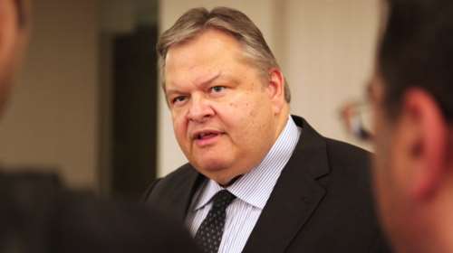 O Bενιζέλος αναλύει την υπόθεση ΕΛΣΤΑΤ - Γεωργίου