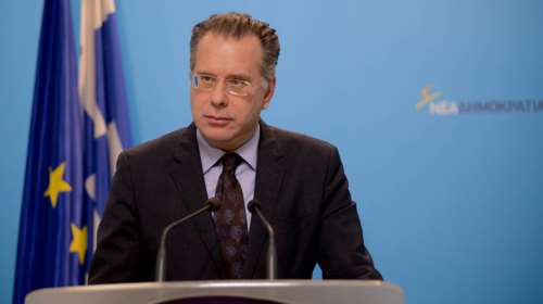 Κουμουτσάκος: Το «μαύρο» του Τσίπρα προκαλεί αγανάκτηση