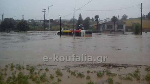 H δραματική διάσωση επιβατών λεωφορείου στη Θεσ/νίκη