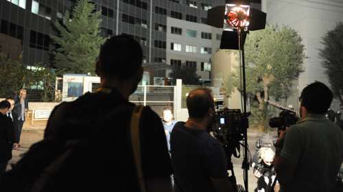 Στον Alpha το υλικό των καμερών από τον διαγωνισμό για τις άδειες TV