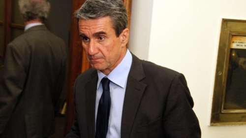 Νέα ερωτήματα για τα δάνεια και &amp; offshore στην Αυγή θέτει η αντιπολίτευση