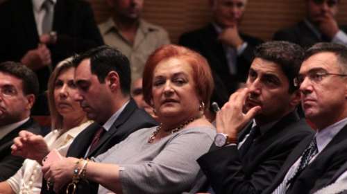 Η πρώτη δημόσια εμφάνιση της Γιαννάκου μετά την περιπέτεια της υγείας της