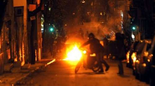 Ακροδεξιά οργάνωση πίσω από εμπρησμό στα Εξάρχεια