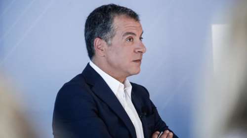 Σταύρος σε Φώφη: Να δώσουμε κοινή συνέντευξη στις 20/9