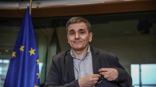 Τι δώρο έκαναν οι Σλοβάκοι στον Τσακαλώτο στο Eurogroup