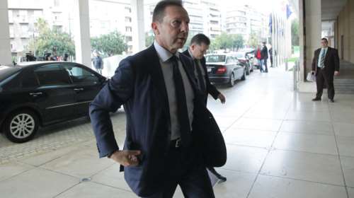 Διπλό καμπανάκι Στουρνάρα  για πλεόνασμα-μεταρρυθμίσεις