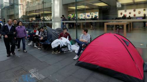 Ξεκίνησε η υστερία με τα iphone, ουρές στην Αυστραλία