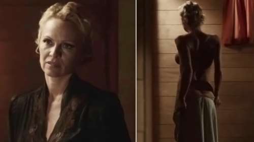 Η Πάμελα επιστρέφει - εννοείται χωρίς τα ρούχα της