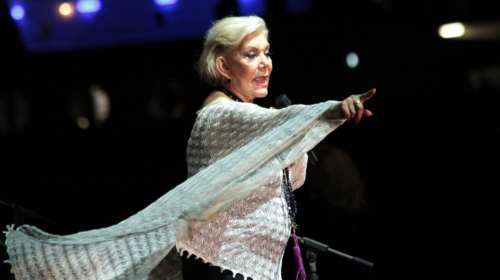 Ξεσπαθώνει η Μαρινέλα για την ελληνική σόουμπιζ