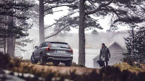 Volvo V90 Cross Country: Σκληροτράχηλη πολυτέλεια