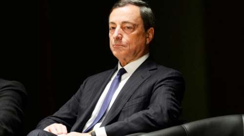 Ντράγκι: Η Ευρωζώνη έχει πάρα πολλές τράπεζες