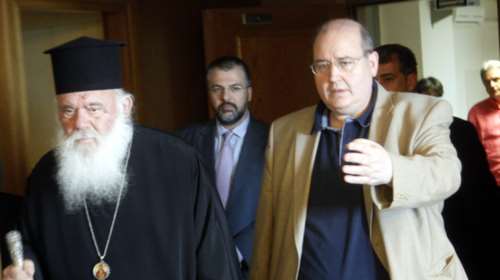 Ιερώνυμος προς Φίλη: Η Εκκλησία είναι υπόθεση ενός λαού &amp; όχι ενός υπουργού