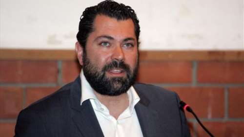 Το απαράδεκτο &quot;χιουμοριστικό&quot; σχόλιο του Κρέτσου για την καραντίνα Άδωνι - Παπαθανάση