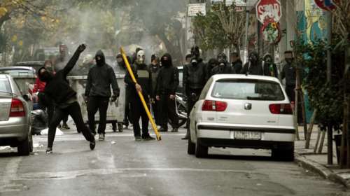 Eκθεση της ΕΛΑΣ για τα Εξάρχεια και τους «μπαχαλάκηδες»