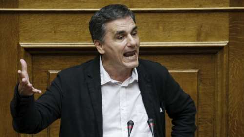 «Φεμινιστής» Τσακαλώτος για τον διορισμό συζύγου βουλευτή στο υπερταμείο