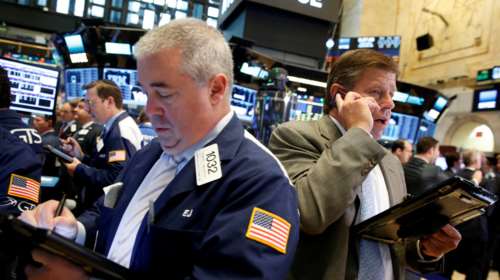 Νέα καθίζηση για τη μετοχή της Deutsche Bank -Tα Hedge Funds παίρνουν μέτρα