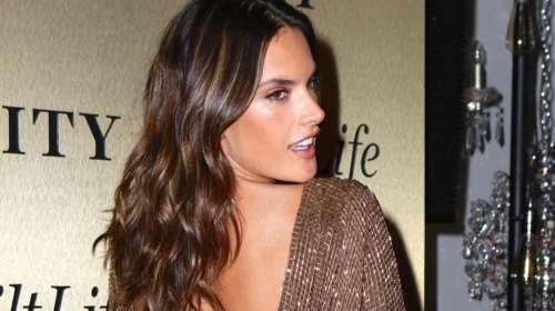 Alessandra Ambrosio: Δεν αφήνει τίποτα στη φαντασία
