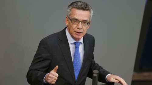 Γερμανός ΥΠΕΣ: Η Ευρώπη θα αποφασίζει ποιοί θα έρχονται, όχι οι διακινητές