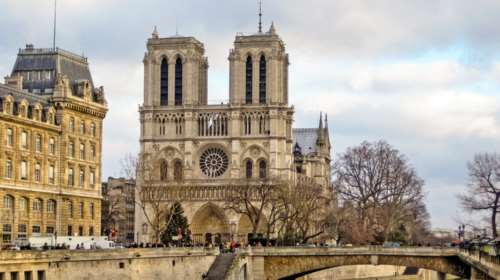 Ορθόδοξος εσπερινός στην Παναγία των Παρισίων - δείτε φωτογραφίες-