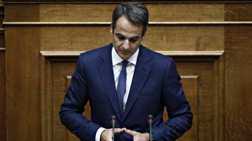 Το σχόλιο Μητσοτάκη στους δημοσιογράφους μετά τη «μάχη» στη Βουλή