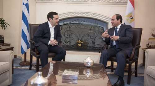 Στο Κάιρο με επτά υπουργούς ο Τσίπρας, τριμερής Ελλάδας - Κύπρου - Αιγύπτου