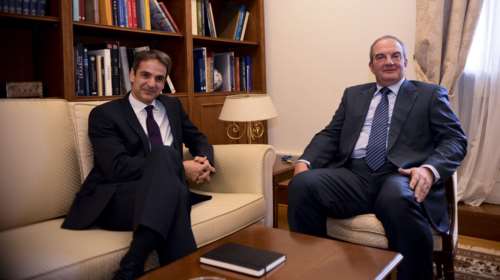 Ο Κυριάκος στη "φωλιά των καραμανλικών" του Φλέτσερ