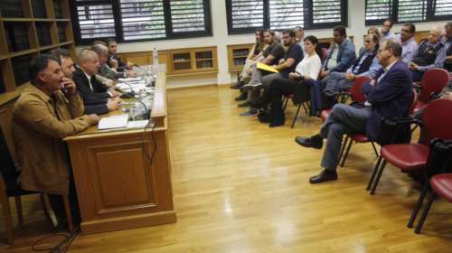 Συμβολαιογράφοι:Ερχεται τσουνάμι πλειστηριασμών, δεχόμαστε απειλές