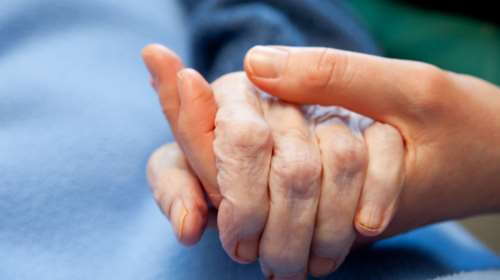 Ολλανδία: Νομιμοποίηση ευθανασίας και σε άτομα που ολοκλήρωσαν τη ζωή τους