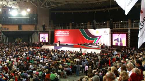 Γκρίνιες και ψίθυροι σε ένα &quot;κουρασμένο&quot; Συνέδριο