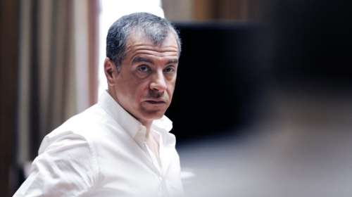 Θεοδωράκης: Ο Τσίπρας φλέρταρε με το σενάριο της δραχμής