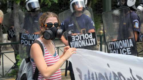 Δακρυγόνα και διαδηλώσεις: Ιστορία μου, (δακρυσμένη) αμαρτία μου