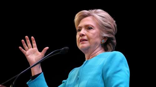 Χίλαρι &quot;ψηφίζουν&quot; τα γραφεία στοιχημάτων στη Βρετανία και την Ιρλανδία